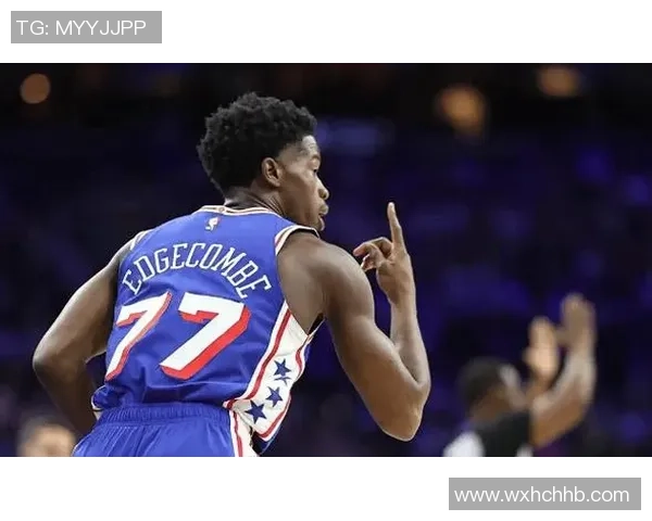 马克西埃奇库姆展现成熟稳定的比赛节奏控制能力 轻松应对对手压力